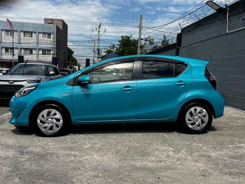 2020 Toyota Aqua S-Hybrid for sale — photo 8