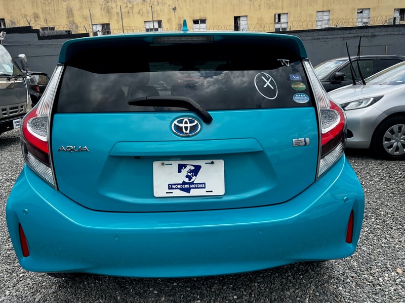 2020 Toyota Aqua S-Hybrid for sale — photo 10