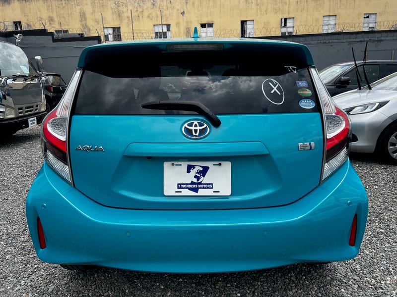 2020 Toyota Aqua S-Hybrid for sale — photo 11