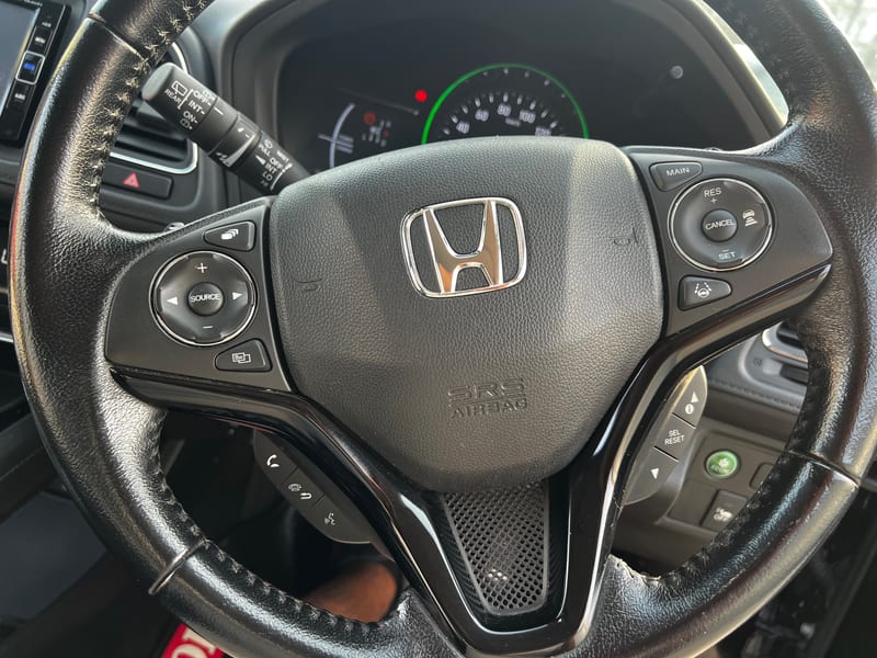 2018 Honda Vezel-Hybrid for sale — photo 19