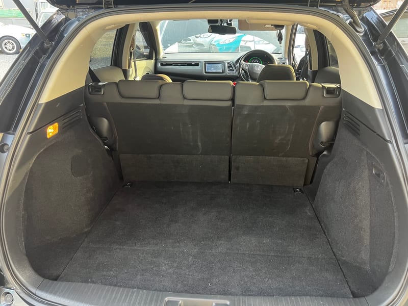 2018 Honda Vezel-Hybrid for sale — photo 25
